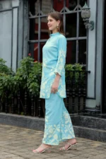Premium Aqua Blue Floral Co-Ord Set for Women – Straight Kurti with 3/4 Sleeves & Flowy Palazzo Pants - Image 9