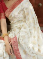 Ivory Silk Saree with Antique Red Zari Border & Royal Motif Weaving – Elegant Wedding & Festive Wear - Image 5
