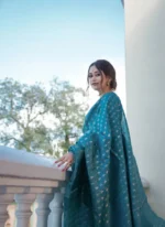 Zari Royale Silk Saree with Gold Woven Motifs - Image 25