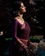 Royal Magenta Silk Saree with Heritage Gold Woven Border - Image 2