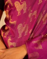 Regal Opulence Magenta Zari Woven Silk Saree – Wedding & Festive Wear - Image 5