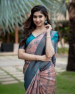 Teal Blue & Blush Pink Floral Woven Silk Saree with Contrast Border – Elegant Festive & Party Wear - Image 5