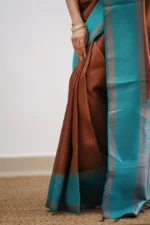 Heritage Contrast Silk Saree with Dual Tone Border - Image 12